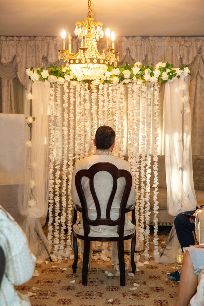 Brooklyn Nikkah Elopement. View from the back of the groom looking at the partition.